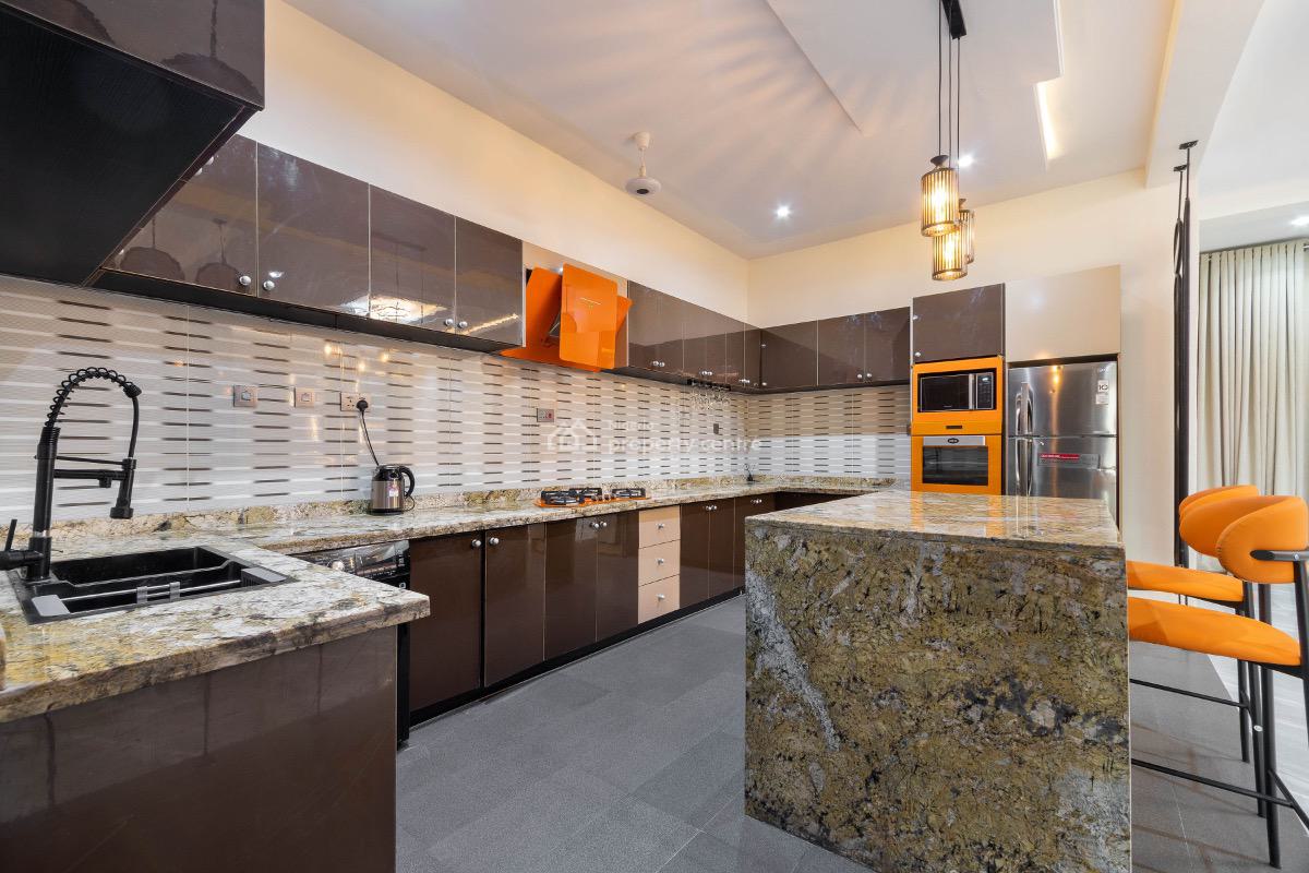 Brand New 2 Bedroom Penthouse with Pool, Snooker, Gym, Rooftop & View, Right, Lekki Phase 1, Lekki, Lagos, Flat / Apartment Short Let