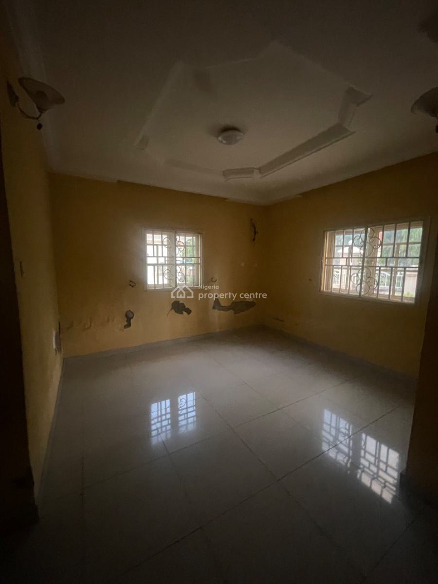 Well Finished Three Bedroom Bungalow with a Room Bq, Clobek Crown Estate After Trade Mall, Lugbe District, Abuja, Detached Bungalow for Rent