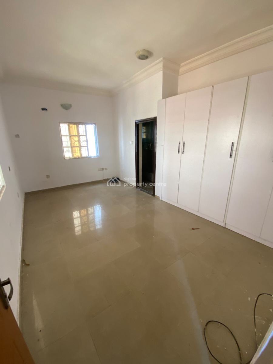 Tastefully Built 1 Bedroom, Lekki Right Pinnacle, Lekki Phase 1, Lekki, Lagos, Mini Flat (room and Parlour) for Rent