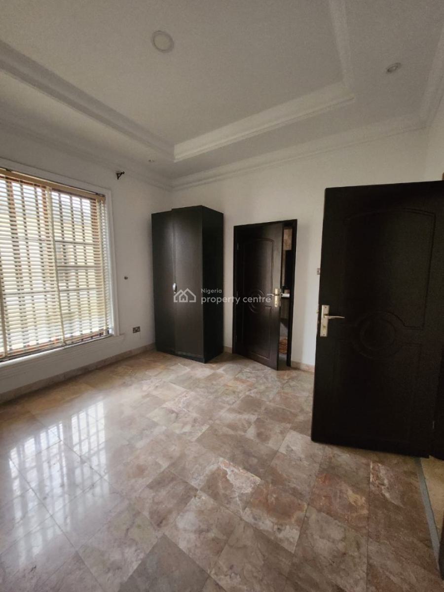Tastefully Built 3 Bedroom, Mojisola Ikoyi, Ikoyi, Lagos, Flat / Apartment for Rent