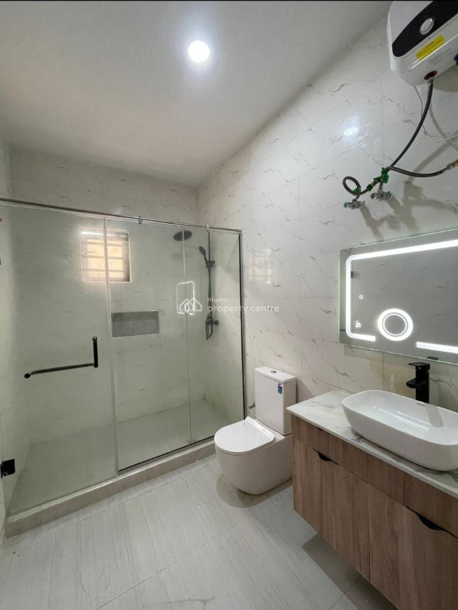 4bedroom Serviced Terrace, Orchid Road, Lekki, Lagos, Terraced Duplex for Rent