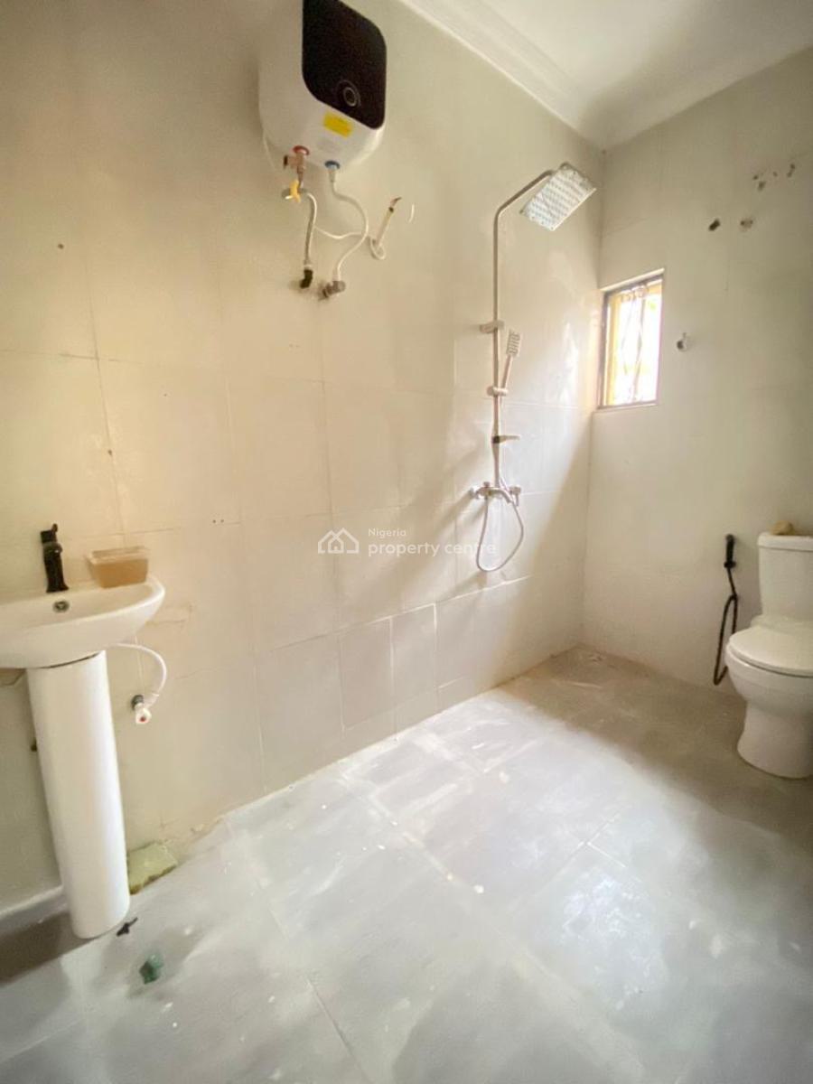Nice 3 Bedroom Apartment Is Available in Lekki Phase 1, Lekki Phase 1, Lekki Phase 1, Lekki, Lagos, Flat / Apartment for Rent