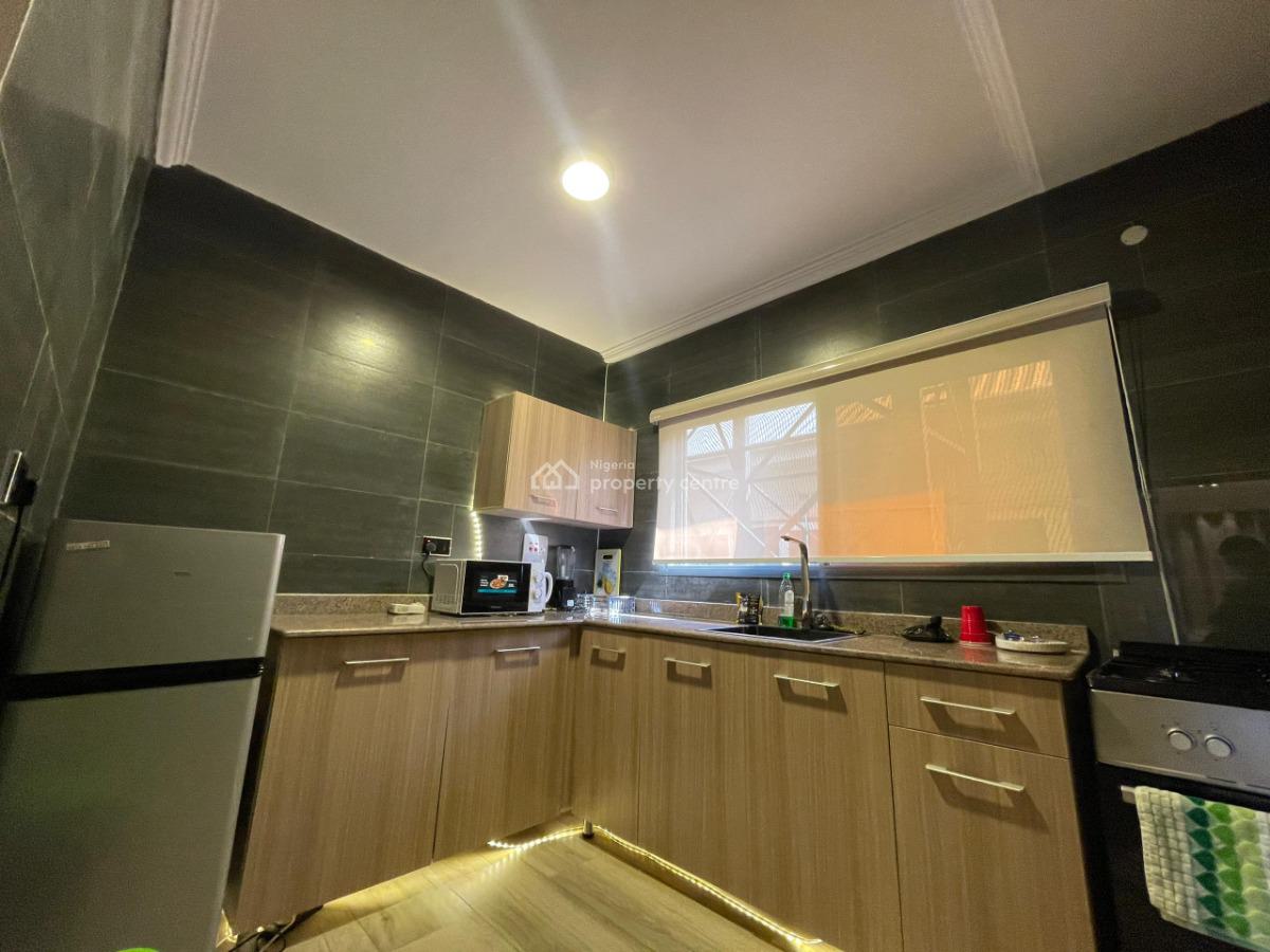 Luxury 1bedroom with Nice City View & Balcony, Lekki, Lekki Phase 1, Lekki, Lagos, Flat / Apartment Short Let