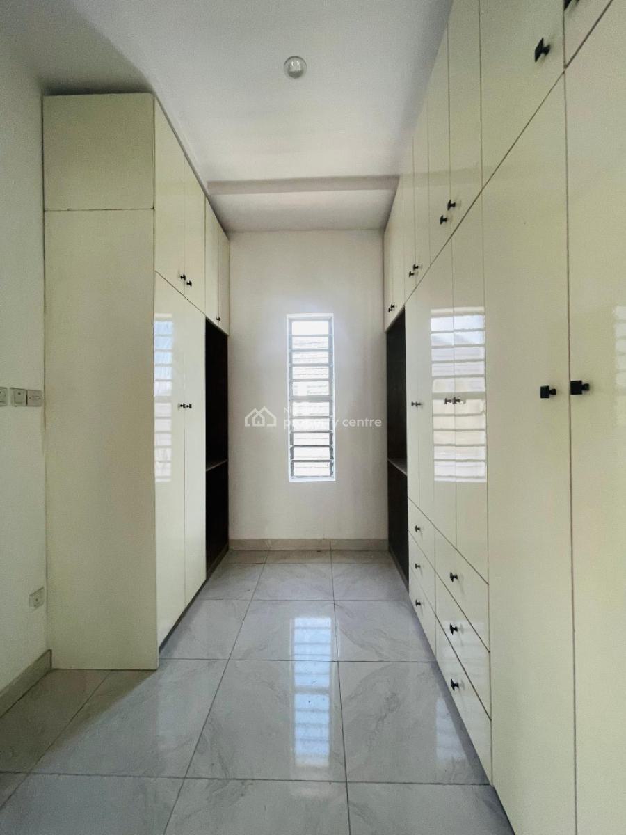 Eye Catchy 5 Bedroom Fully Detached Duplex Plus Bq, Gra Phase 2, Magodo, Lagos, Detached Duplex for Sale