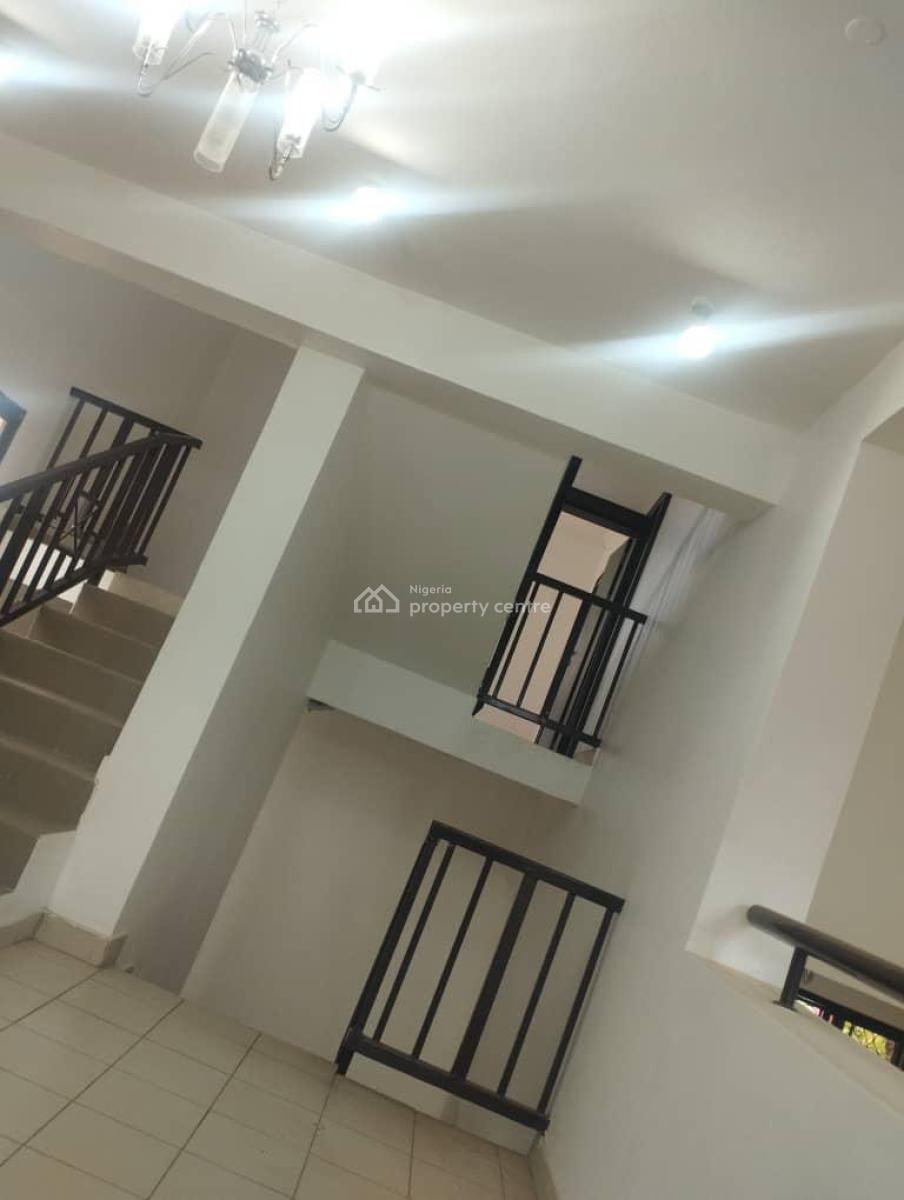 Serviced 4 Bedroom Detached Duplex with Bq in a Mini Estate, Maitama District, Abuja, Detached Duplex for Rent
