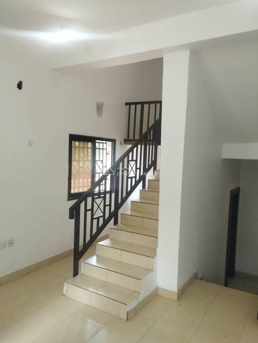 Serviced 4 Bedroom Detached Duplex with Bq in a Mini Estate, Maitama District, Abuja, Detached Duplex for Rent
