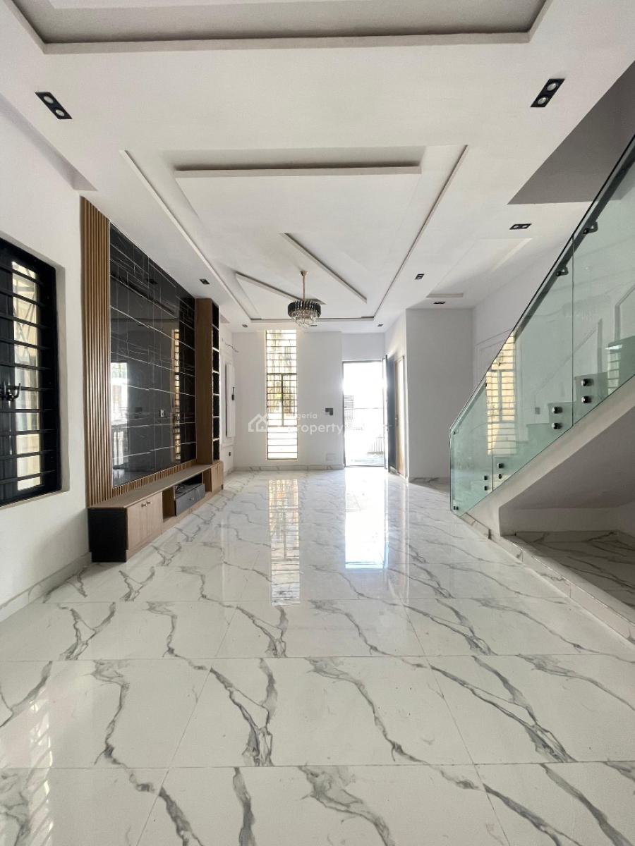 Self Compound 4 Bedroom Semi Detached Duplex with Bq, Experience Luxury Living Within This Private Oasis Within an Estate, Lekki, Lagos, Semi-detached Duplex for Sale