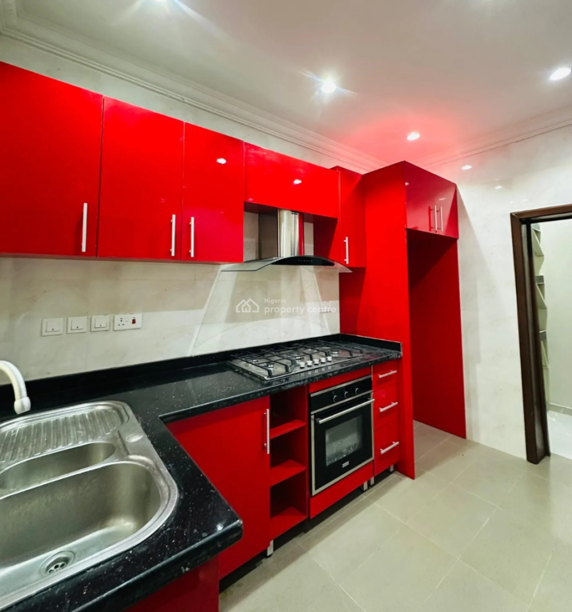 Neatly Built 3 Bedroom  Apartment with No Bq, Lekki 1, Lekki Phase 1, Lekki, Lagos, Flat / Apartment for Rent