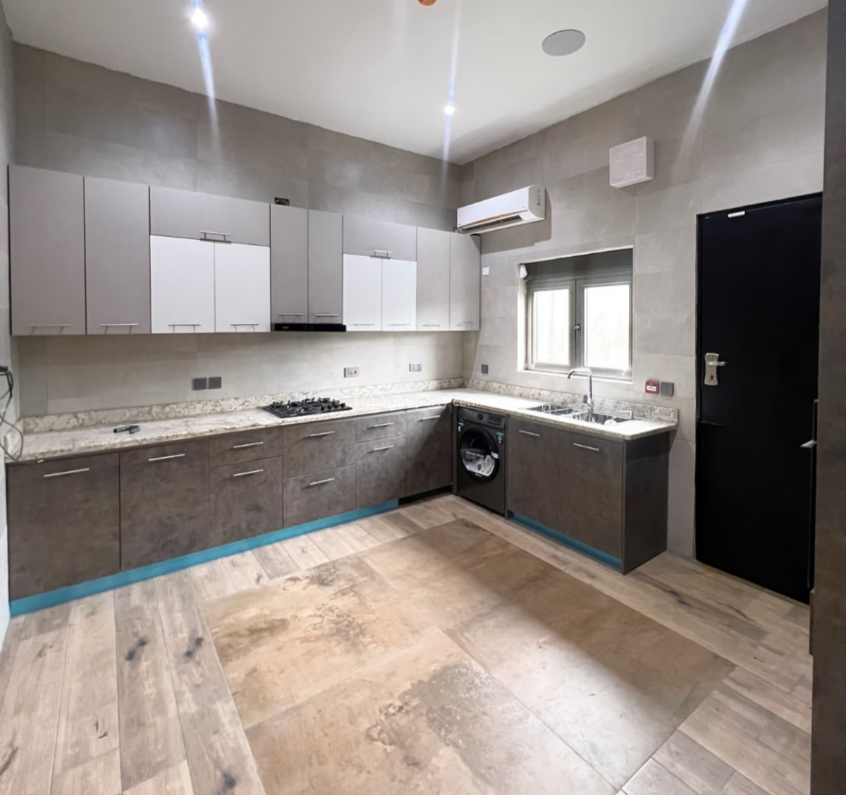 4 Bedroom Maisonette (ground Floor), Ikoyi, Ikoyi, Lagos, Flat / Apartment for Rent