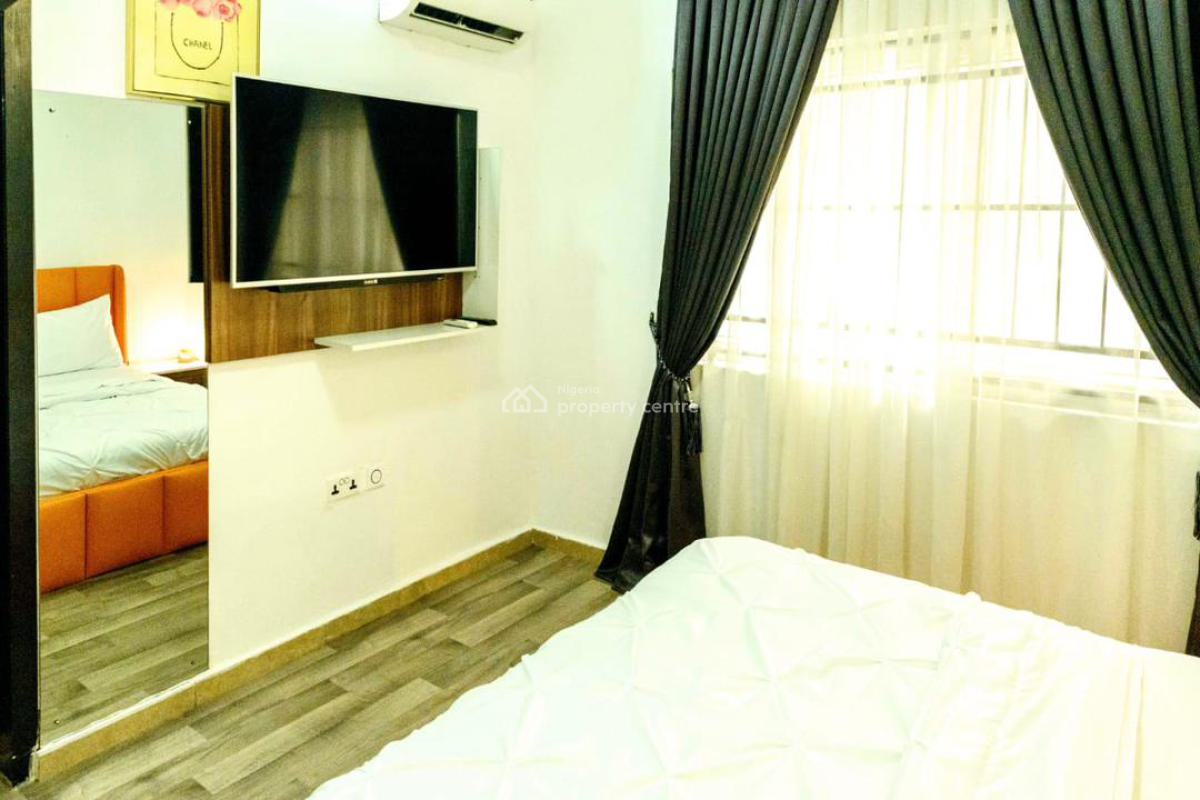 Fully Furnished Andserviced 3 Bedroom Apartment, Primewater View Gardens 2, Freedom Way, Ikate, Lekki, Lagos, Flat / Apartment for Rent
