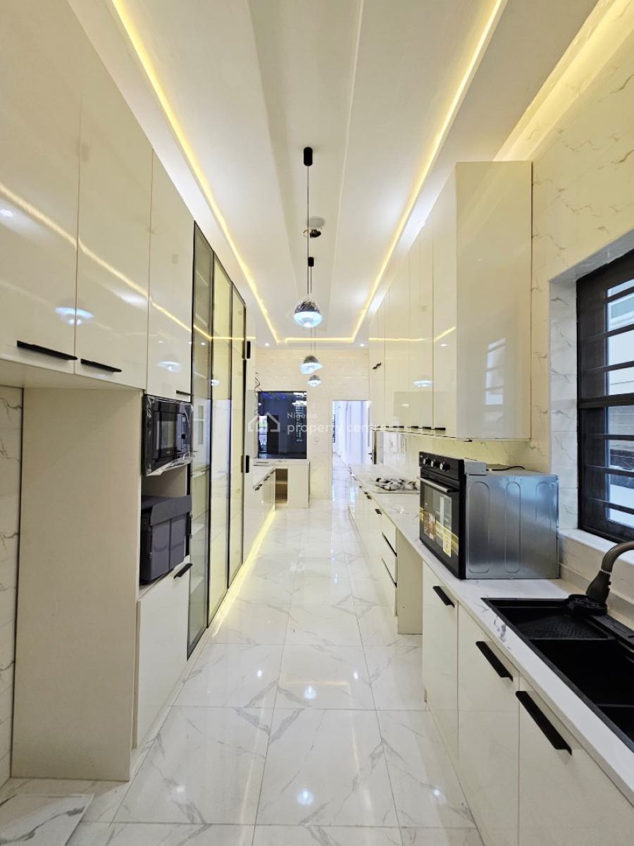 5 Bedroom Detached Duplex with Bq , Gym, Cinema & Pool & Elevator, Ikota, Lekki, Lagos, Detached Duplex for Sale