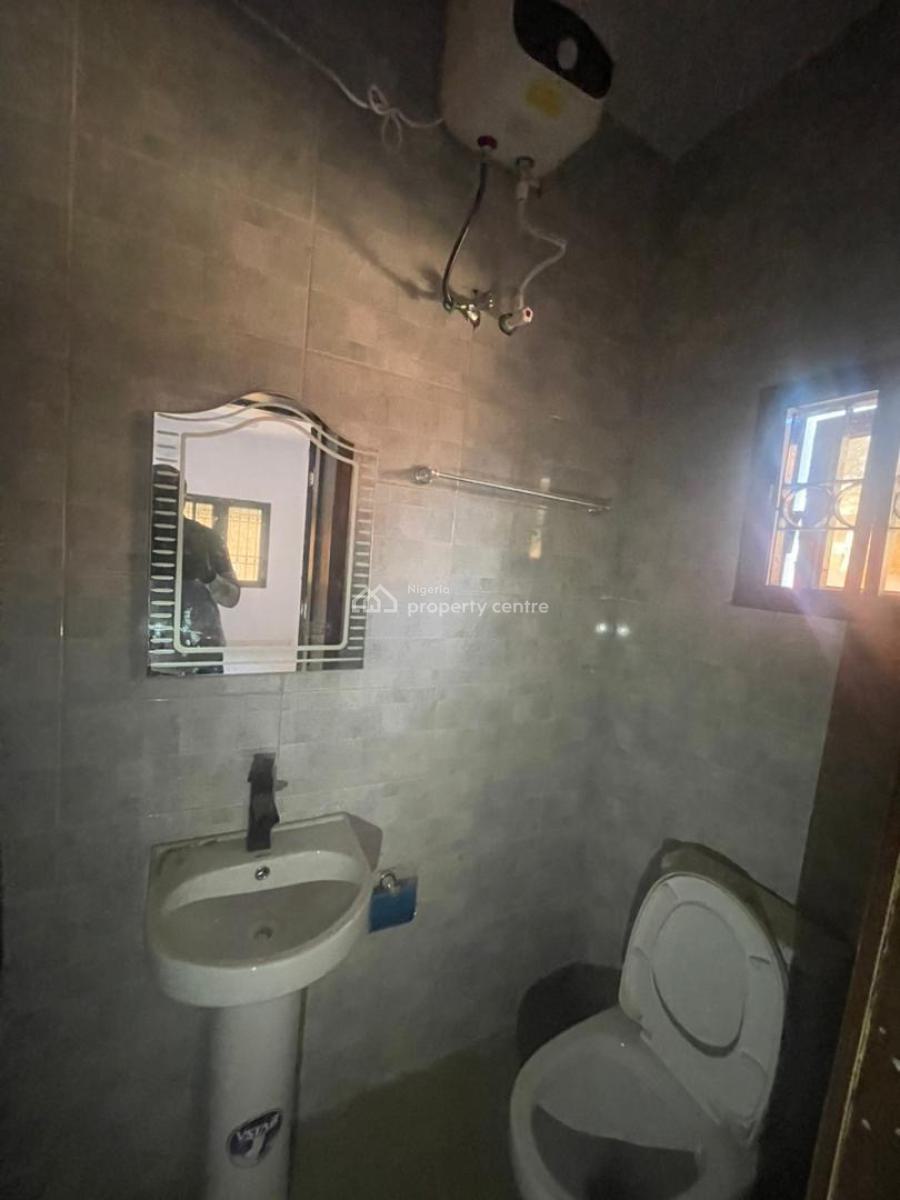 3 Bedroom Apartment (self Serviced), Off Admiralty Way, Lekki Phase 1, Lekki, Lagos, Flat / Apartment for Rent