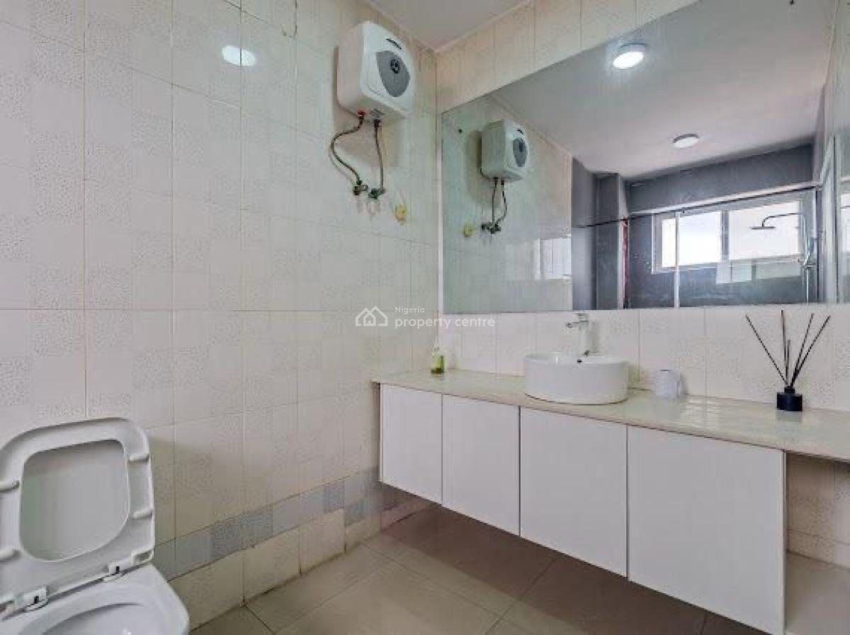 3 Bedroom Luxury Waterfront, Lekki Phase 1, Lekki, Lagos, Flat / Apartment Short Let
