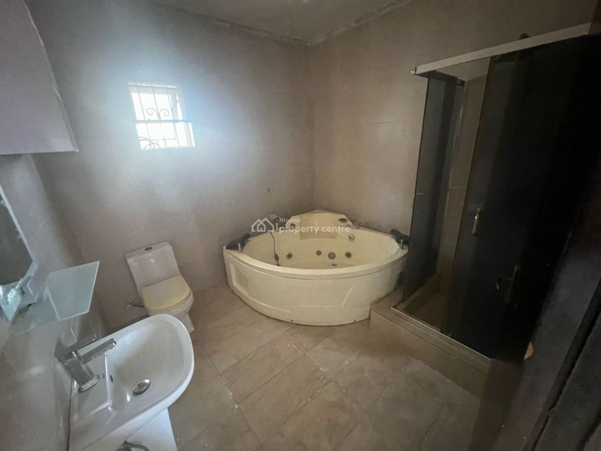 Self Compound 4 Bedroom Semi Detached Duplex with Bq, Chevron, Lekki, Lagos, Semi-detached Duplex for Rent