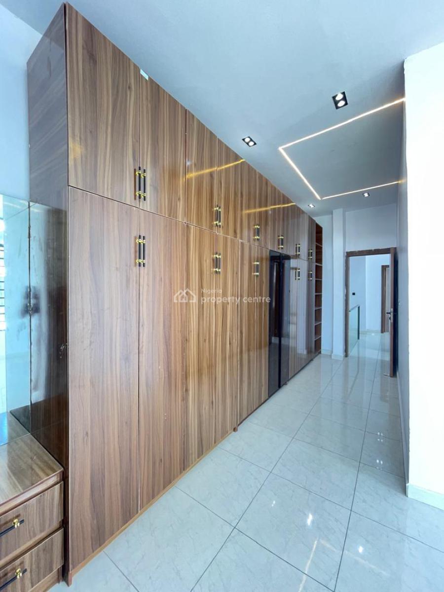 4 Bedroom Spacious Semi-detached Duplex with a Room Bq, Ikota, Lekki, Lagos, Semi-detached Duplex for Sale