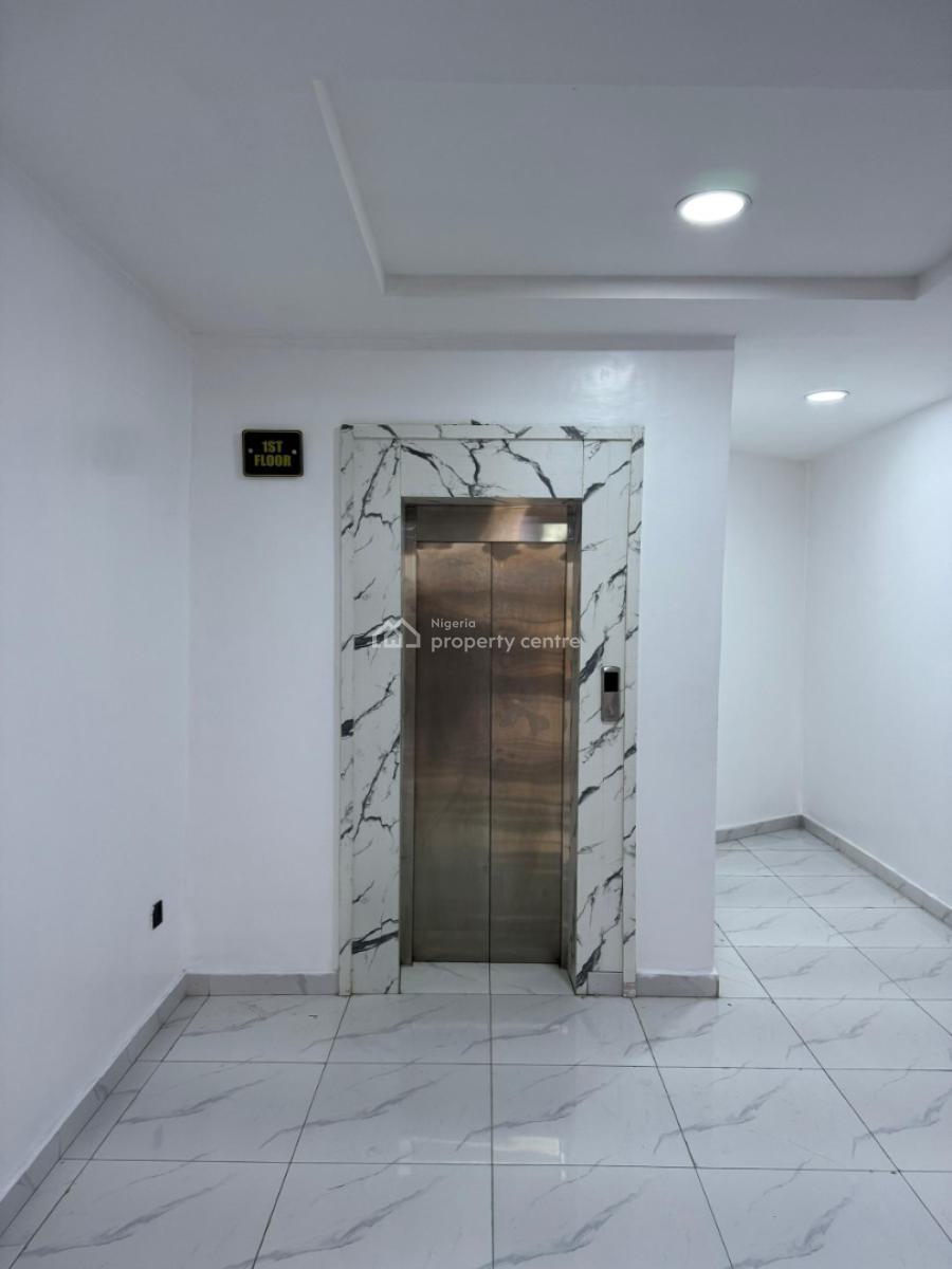 Well Maintained Serviced Spacious 2bedrooms Apartment, in a Proper Secured Neighborhood, Ikate, Lekki, Lagos, Flat / Apartment for Rent