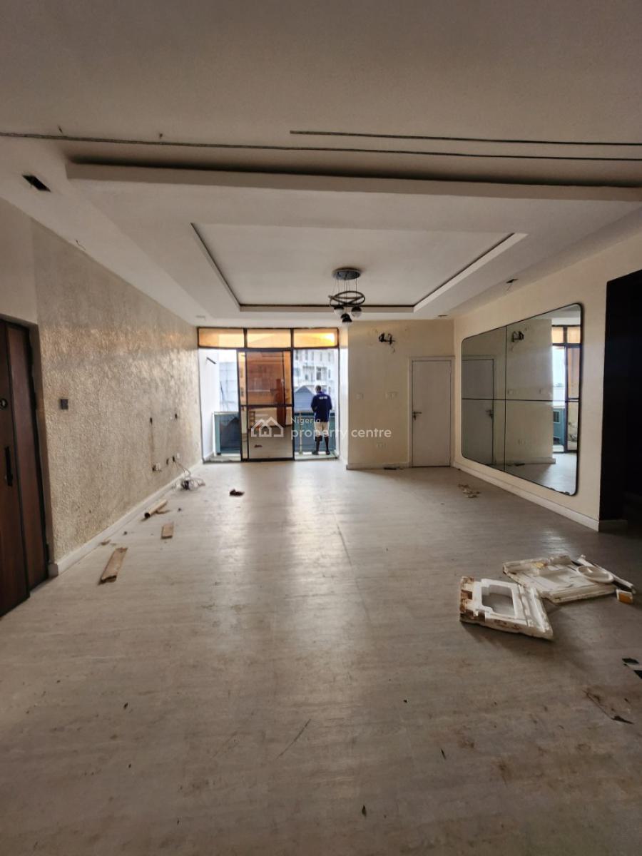 Well Maintained Serviced Spacious 2bedrooms Apartment, in a Proper Secured Neighborhood, Ikate, Lekki, Lagos, Flat / Apartment for Rent