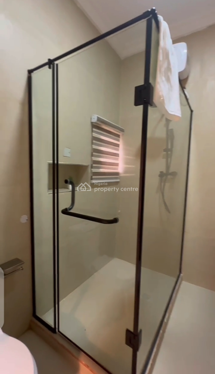 Luxury 1 Bedroom Apartment with Ps5, Brownstone Estate Ikate, Lekki, Lagos, Flat / Apartment Short Let