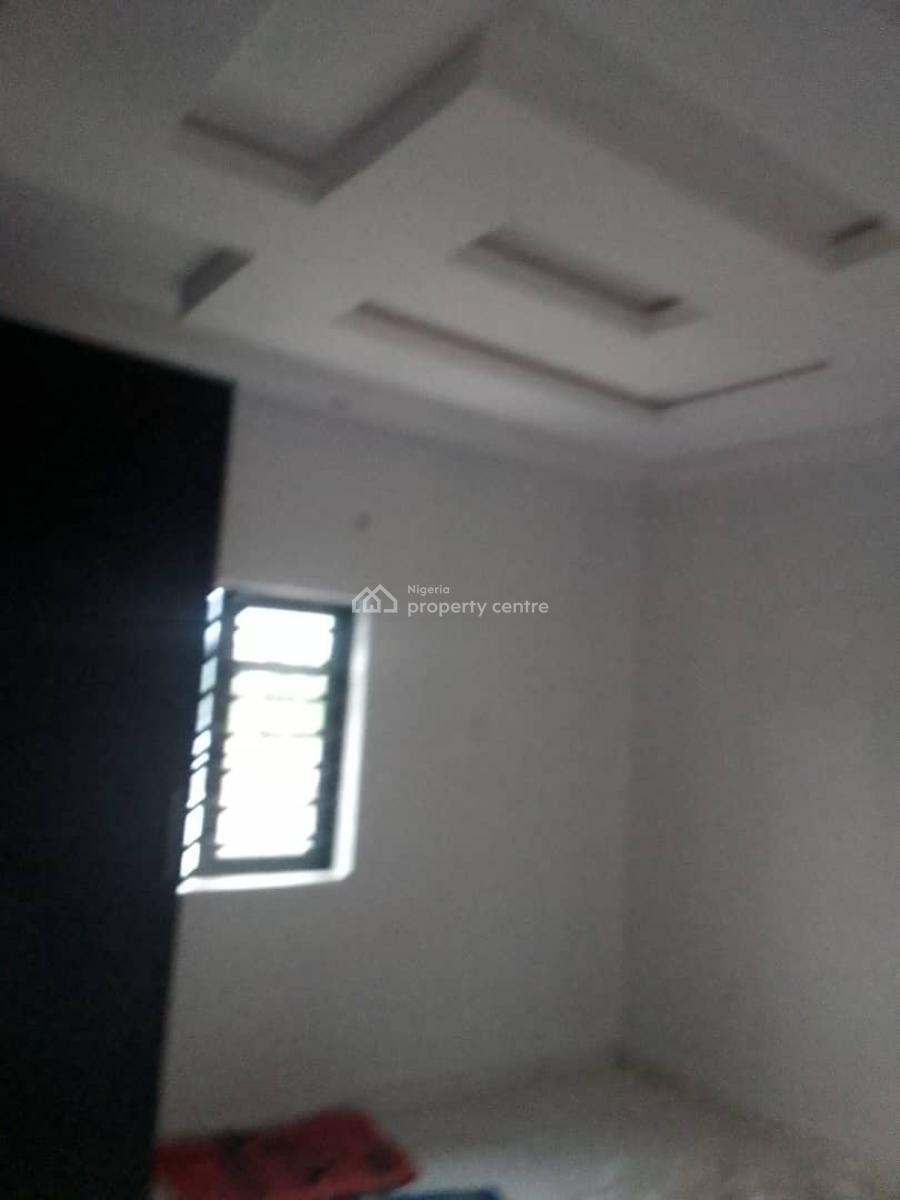 Spacious 2 Bedroom Upstairs, Oribanwa Phase 2, Oribanwa, Ibeju Lekki, Lagos, Flat / Apartment for Rent