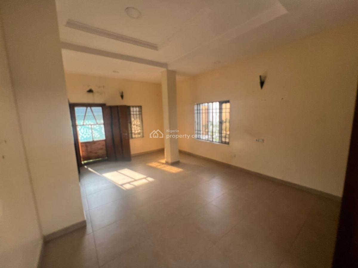 Standard 3 Bedroom Maisonette, Osapa, Lekki, Lagos, Flat / Apartment for Rent