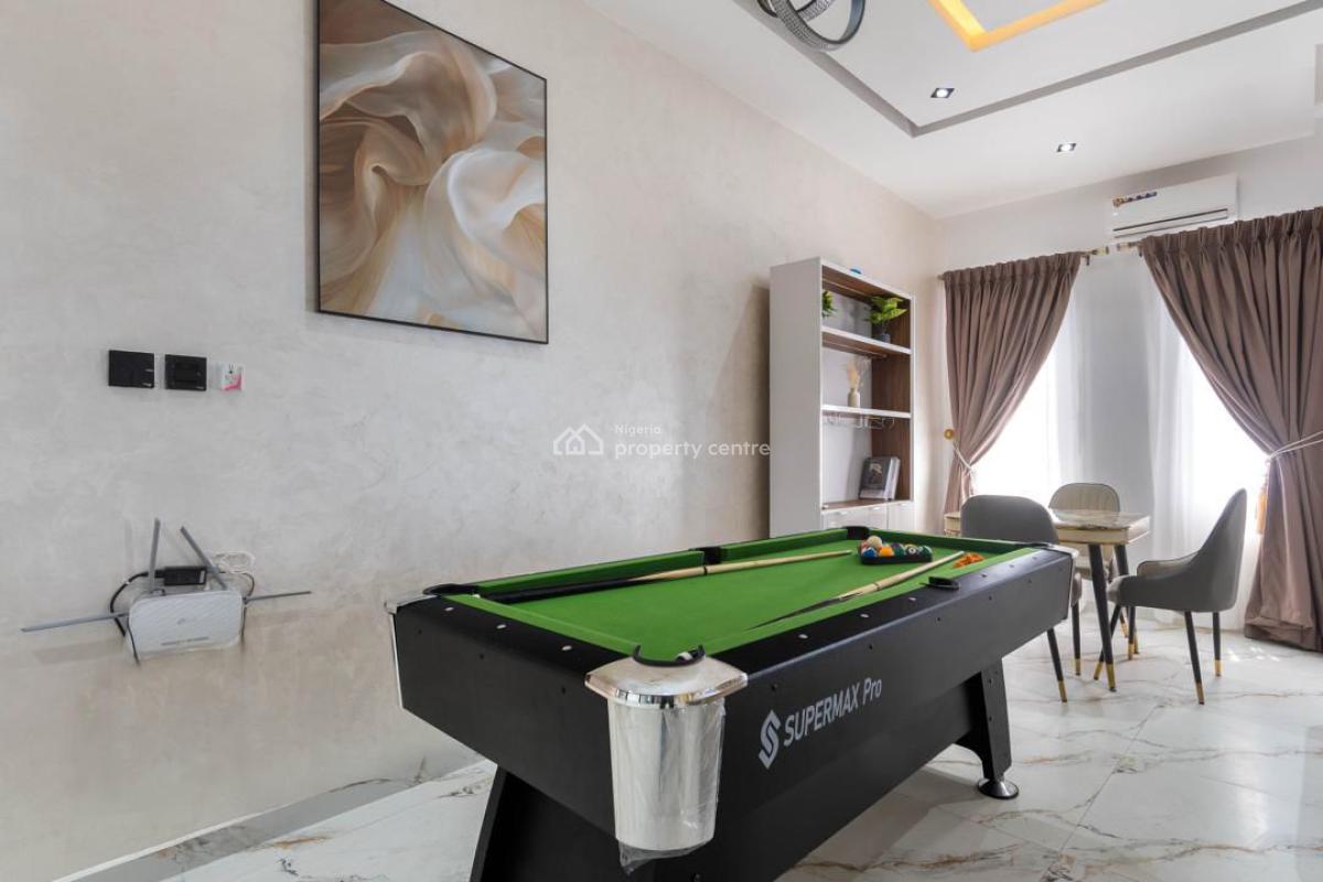 Luxury 2 Bed + Pool + Ps5 + Snooker, Ikate, Lekki, Lagos, Flat / Apartment Short Let