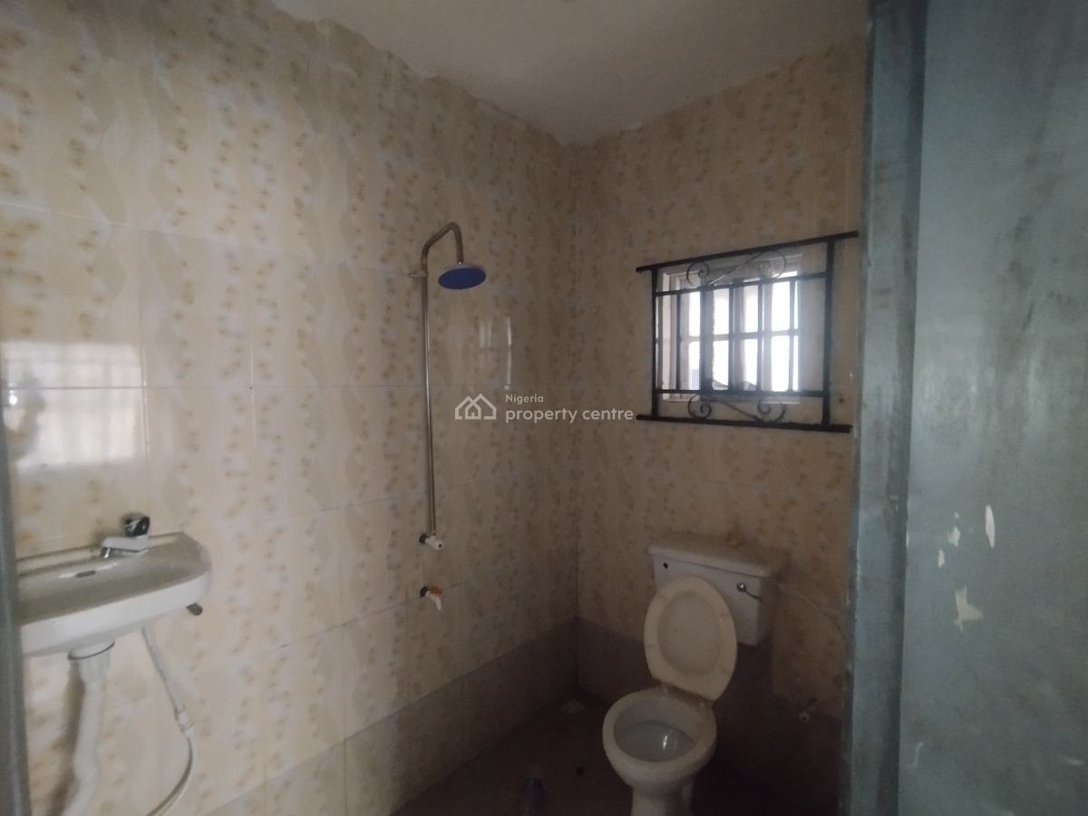 Lovely 2bedroom Flat, Ikorodu, Lagos, Flat / Apartment for Rent