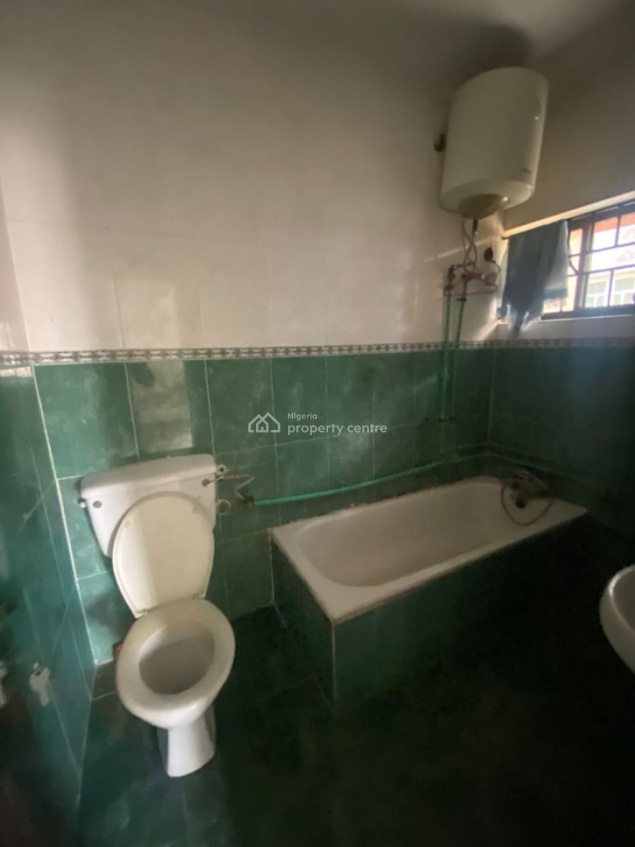 3 Bedroom Apartment, New Road, Lekki, Lagos, Flat / Apartment for Rent