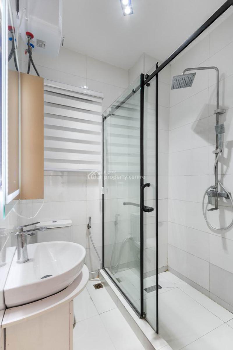 Brand New 2/3 Bed + Pool + Ps5..., Freedom Way Close to Admiralty, Lekki Phase 1, Lekki, Lagos, Flat / Apartment Short Let