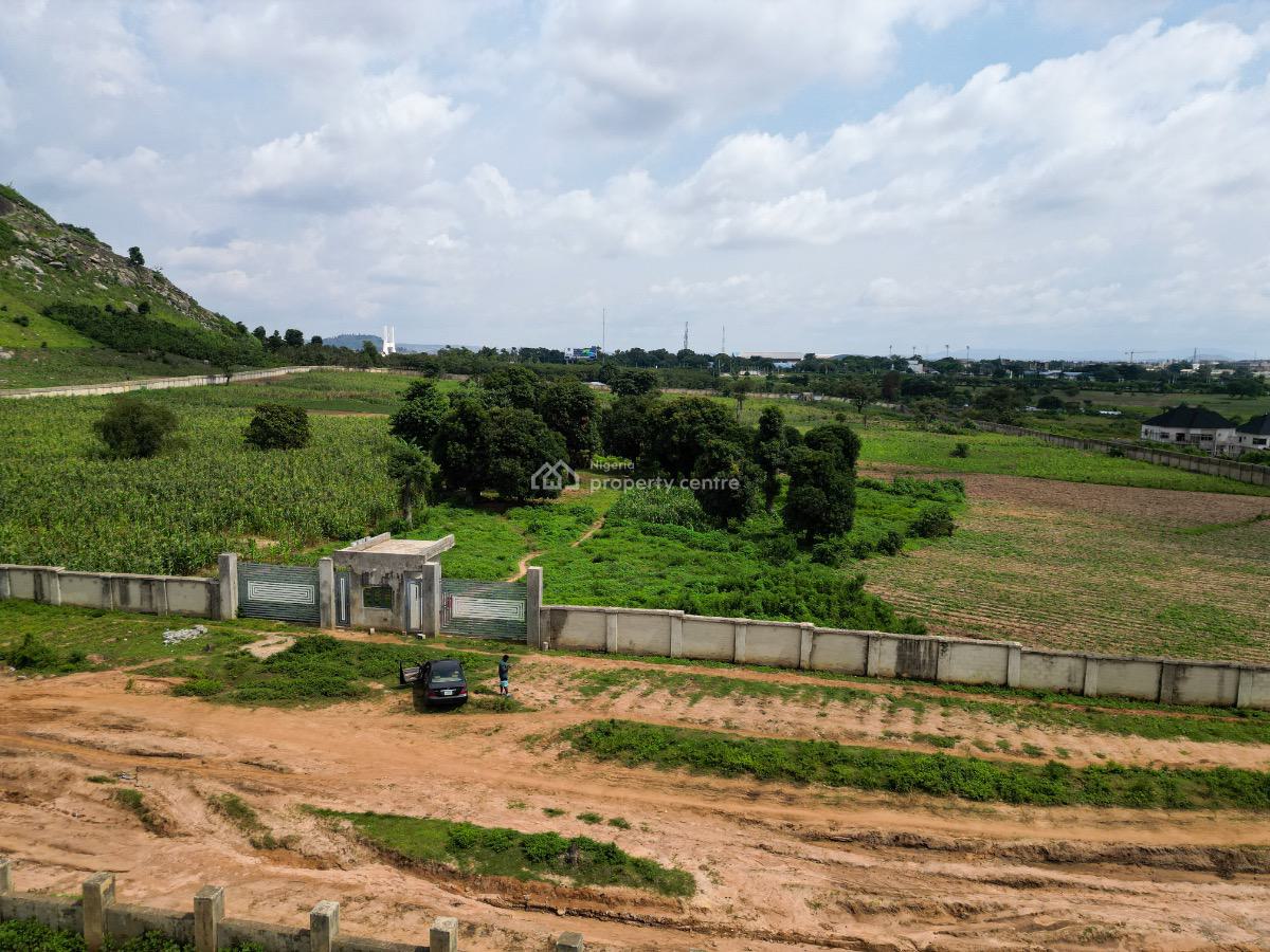 Mixed- Use Land - 9.2 Hct, Kukwaba, Kukwaba, Abuja, Mixed-use Land for Sale