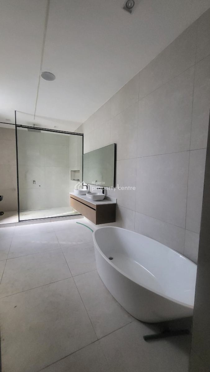a Contemporary 5-bedroom Fully Detached Duplex, Smart Home System with Full Automation   - Spacious 5bedrooms – All En, Lekki Phase 1, Lekki, Lagos, Detached Duplex for Sale