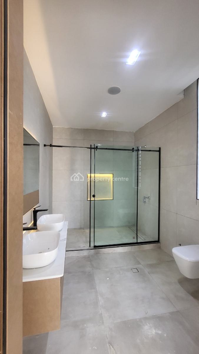 a Contemporary 5-bedroom Fully Detached Duplex, Smart Home System with Full Automation   - Spacious 5bedrooms – All En, Lekki Phase 1, Lekki, Lagos, Detached Duplex for Sale