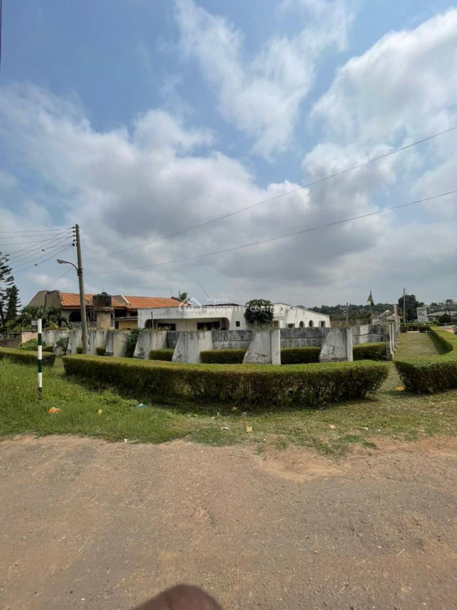 1200 Sqms Land with 5 Bed Bungalow and 2 Room Bq, Bashorun Housing Estate Akobo, Ibadan, Oyo, House for Sale