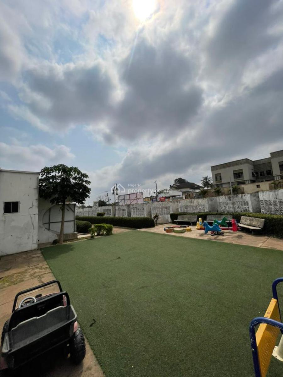 1200 Sqms Land with 5 Bed Bungalow and 2 Room Bq, Bashorun Housing Estate Akobo, Ibadan, Oyo, House for Sale