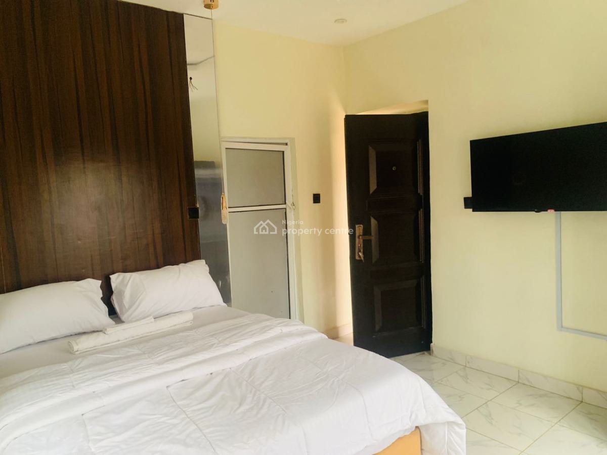 Neat Miniflat with All You Want, Aboru Iyana Ipaja Road Lagos, Iyana Ipaja, Ipaja, Lagos, Mini Flat (room and Parlour) Short Let