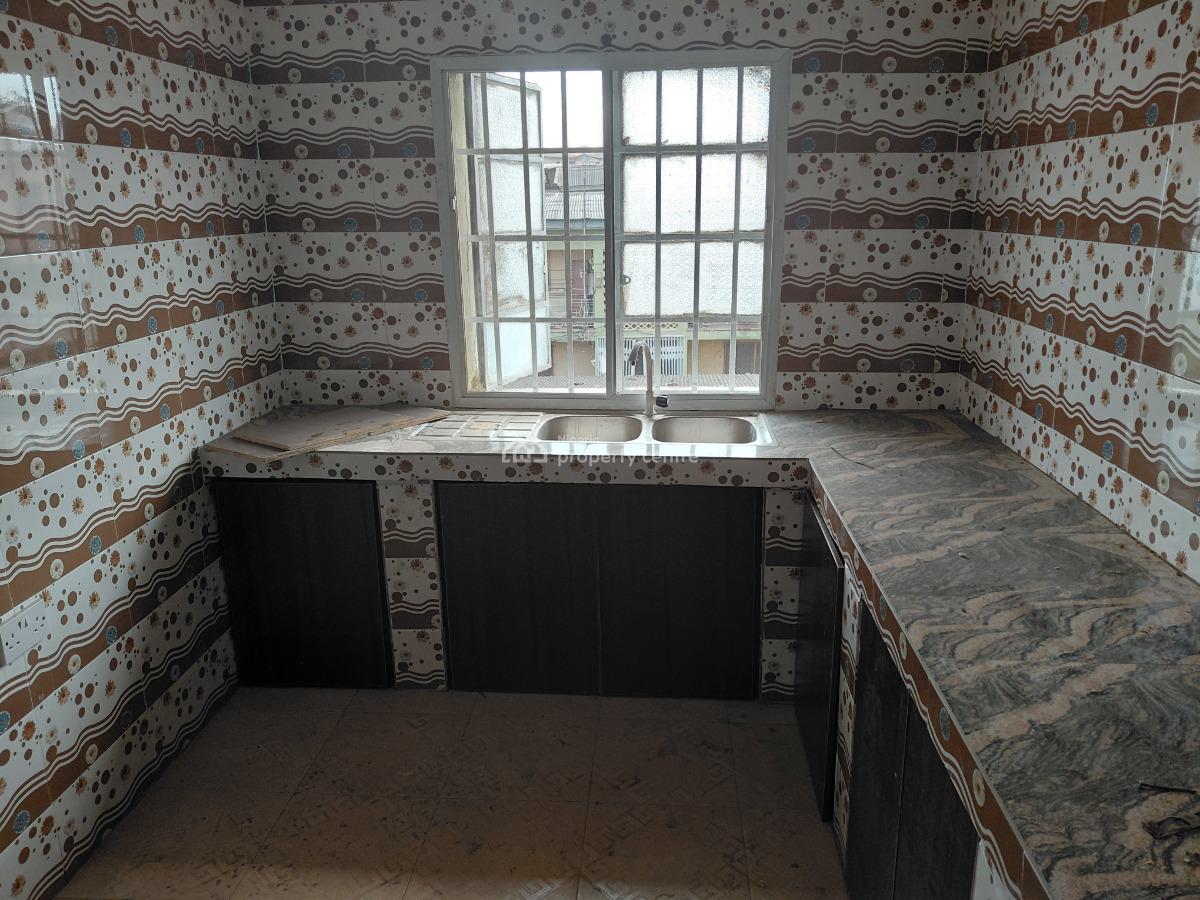 Decent 2bedroom in a Good Neigbourhood, Fadiya, Ketu, Lagos, Flat / Apartment for Rent