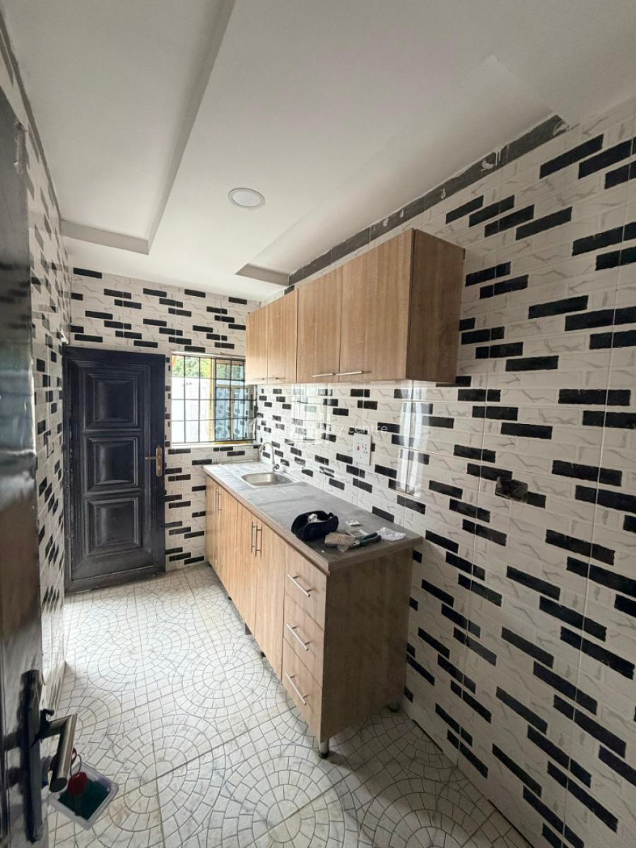 Newly Built Room and Parlor, Oloronbo Bashorun, Ibadan, Oyo, House for Rent