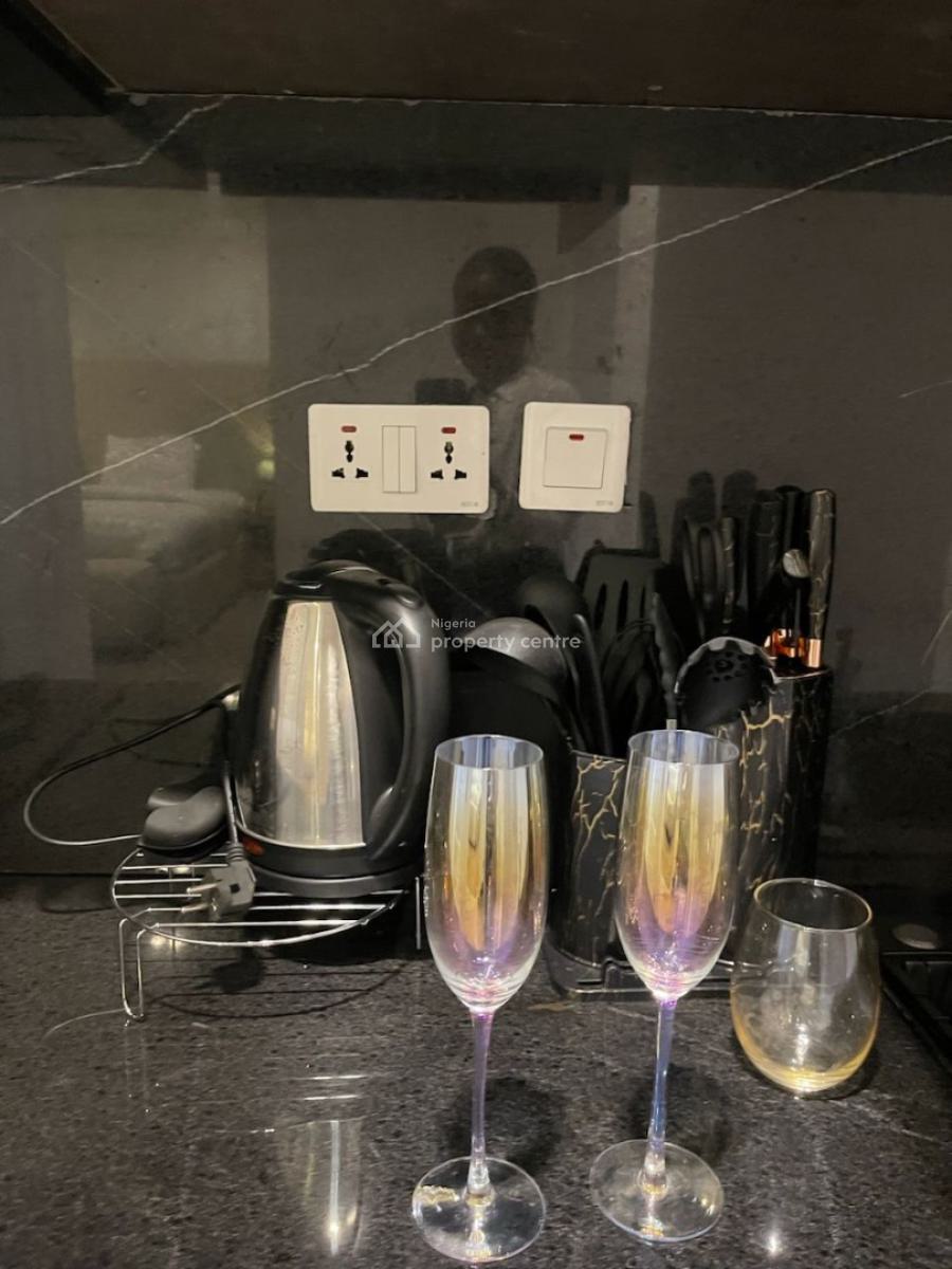 5 Units of Cozy Studio Apartments, Onike, Yaba, Lagos, Flat / Apartment Short Let