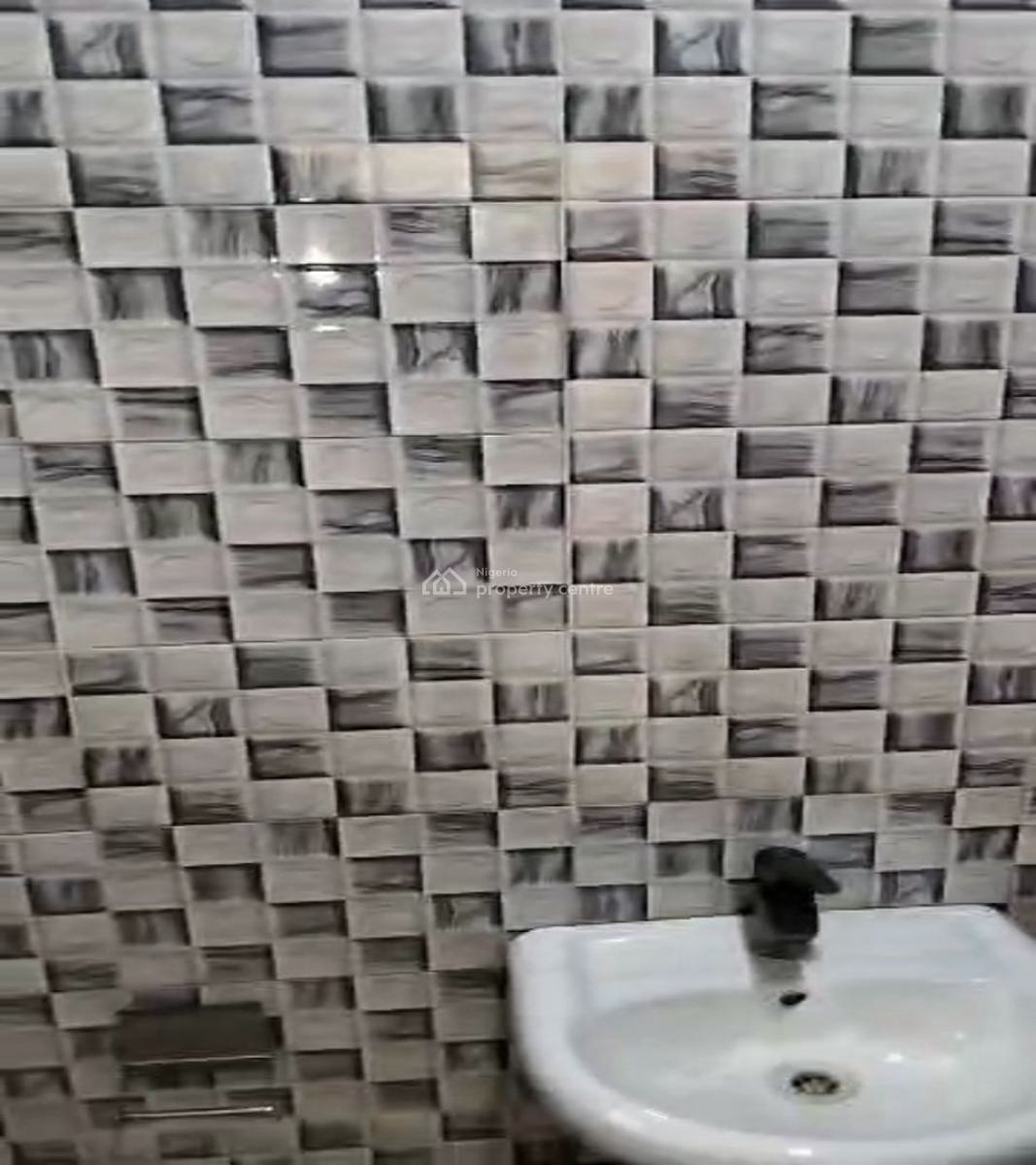 Spacious 3bedroom Flat, Kado, Kado, Abuja, Flat / Apartment for Rent