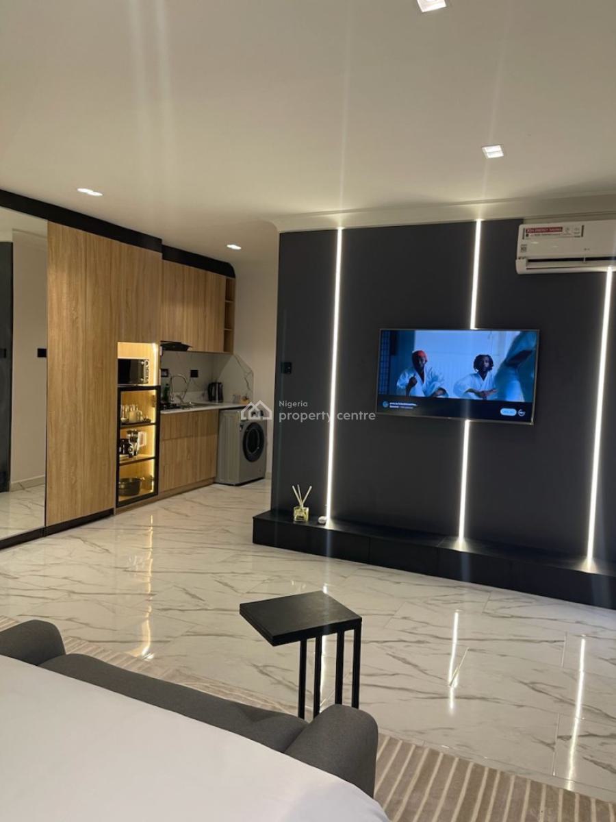 2 Units of Luxury Studio Apartments with Swimming Pool and Gym, Dada Feyemi Close, Jordan Brookes Court Osapa Jakande, Osapa, Lekki, Lagos, Flat / Apartment Short Let