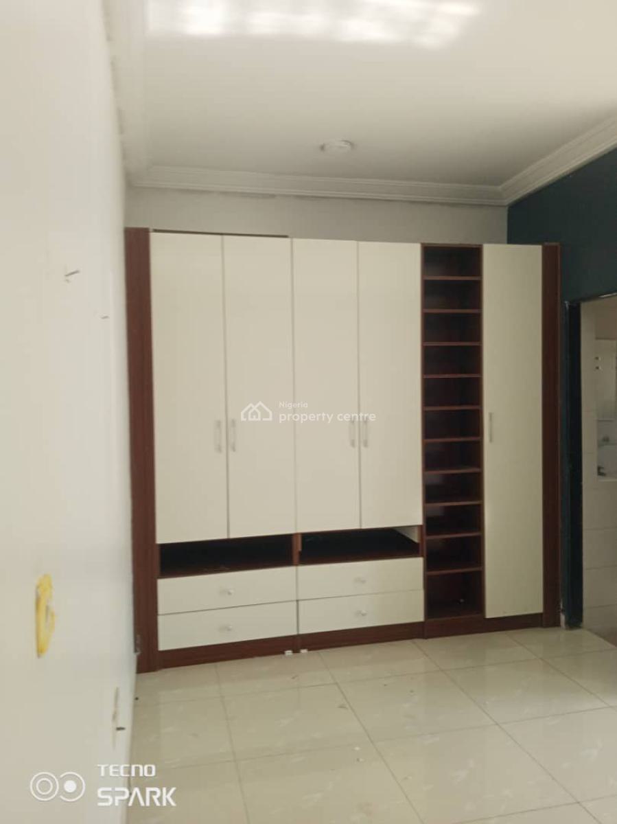 Tastefully Finished 2 Bedrooms Flat, Cedarcrest Hospital Axis, Apo, Abuja, Flat / Apartment for Rent