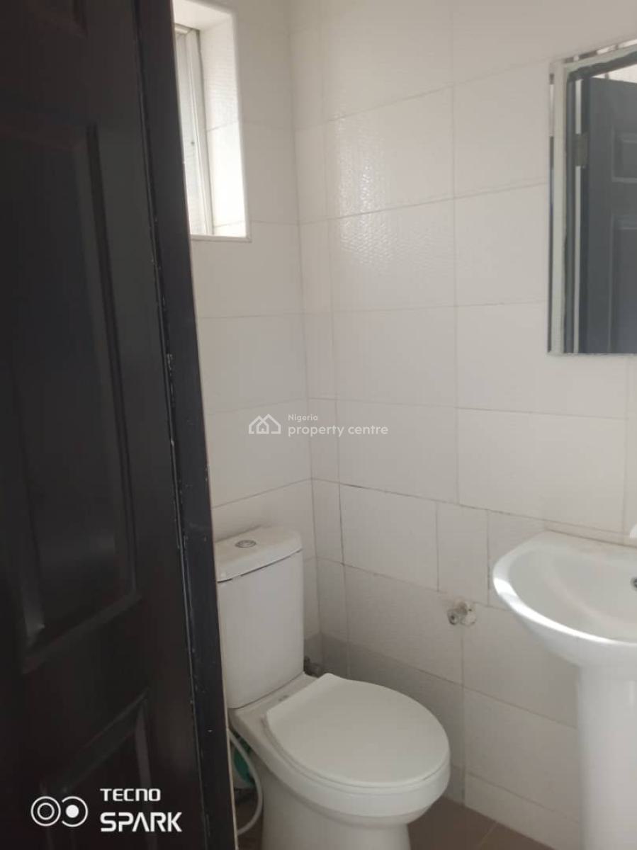 Tastefully Finished 2 Bedrooms Flat, Cedarcrest Hospital Axis, Apo, Abuja, Flat / Apartment for Rent
