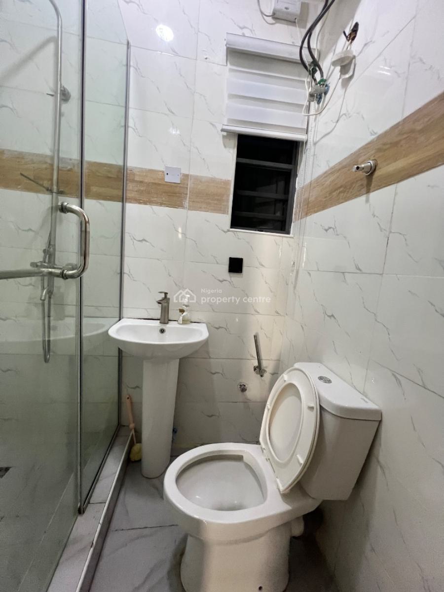 Exquisite 1bedroom Apartment, Ologolo, Lekki, Lagos, Flat / Apartment for Rent