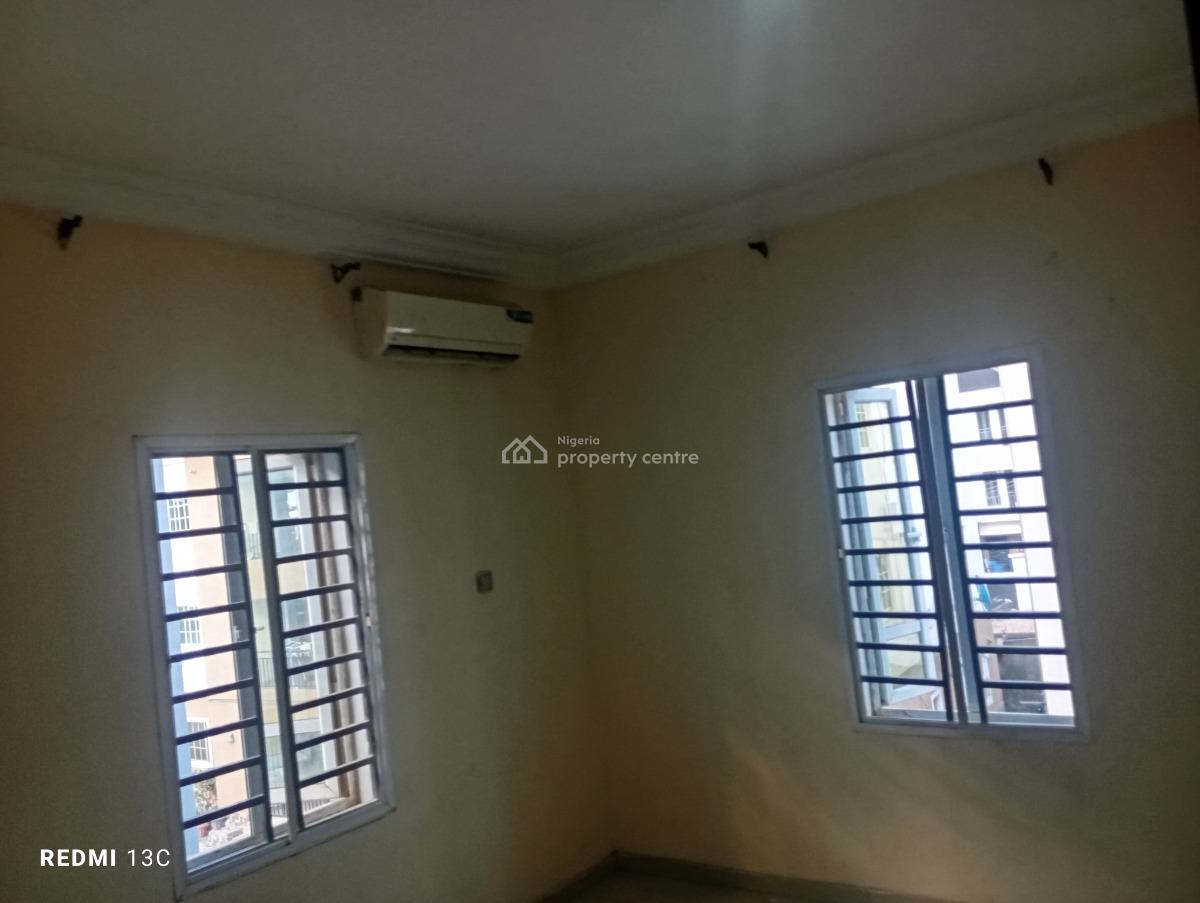 a Very Spacious Cute Sefcon, News Engineering Extension Tarred Road, Dawaki, Gwarinpa, Abuja, Self Contain (single Rooms) for Rent