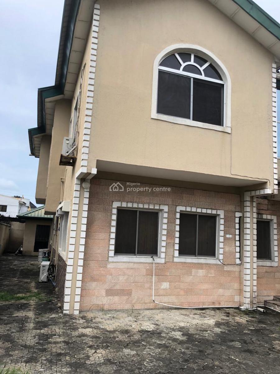 4 Bedroom Semi Detached House, Lekki Phase 1, Lekki, Lagos, Semi-detached Duplex for Sale