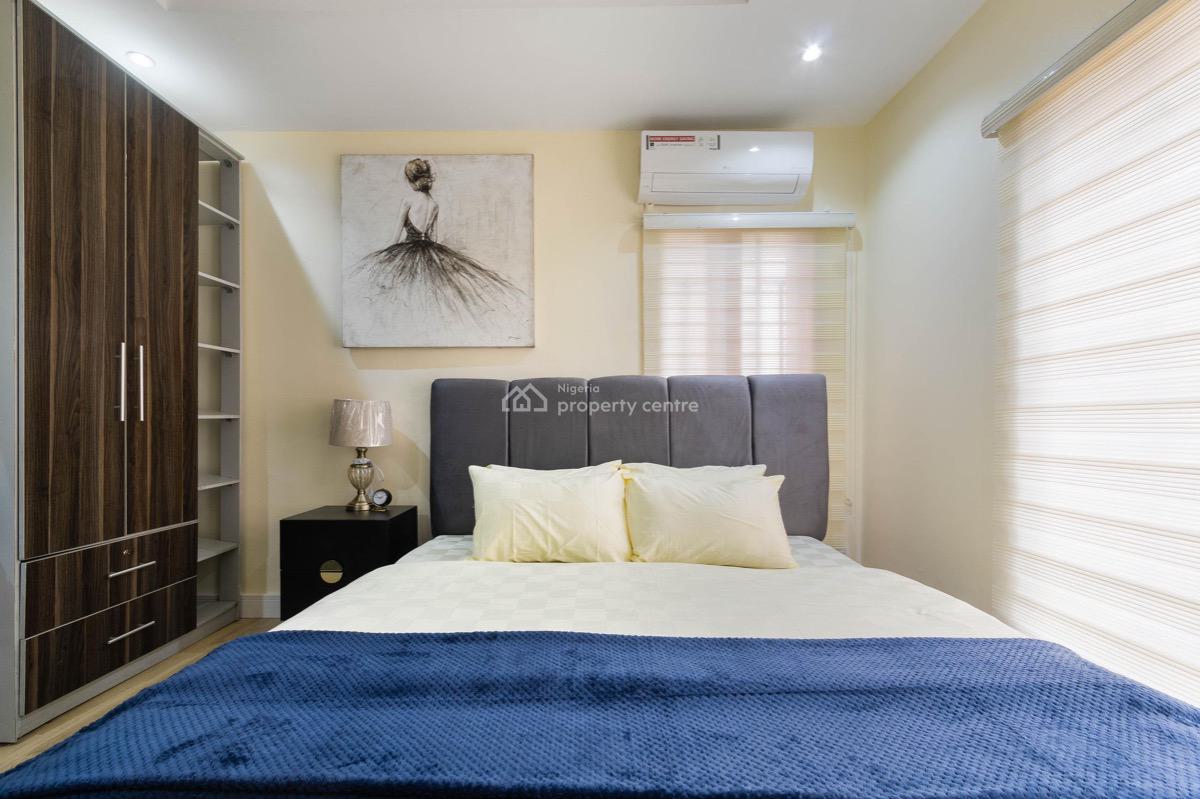 Sophisticated 3 Bedroom Apartment with Top Notch Amenities Available F, Lekki Phase 1, Lekki Phase 1, Lekki, Lagos, Flat / Apartment Short Let