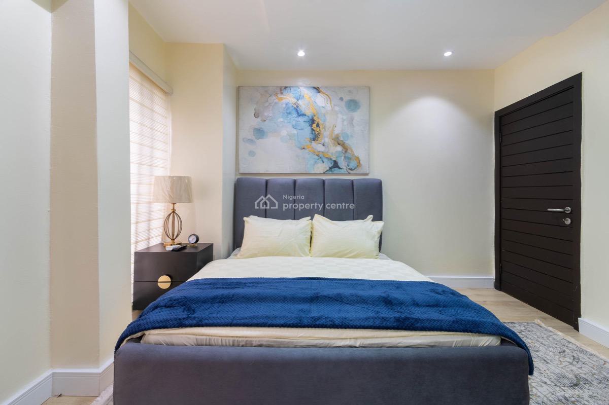 Sophisticated 3 Bedroom Apartment with Top Notch Amenities Available F, Lekki Phase 1, Lekki Phase 1, Lekki, Lagos, Flat / Apartment Short Let