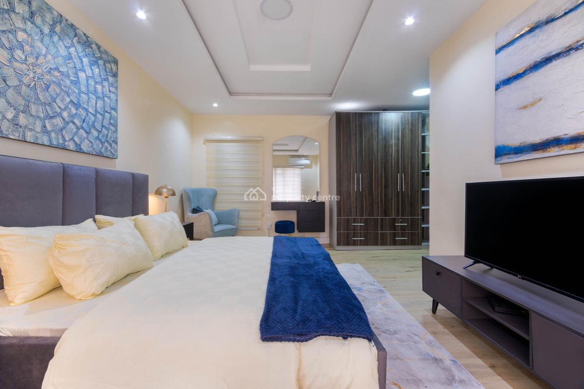 Sophisticated 3 Bedroom Apartment with Top Notch Amenities Available F, Lekki Phase 1, Lekki Phase 1, Lekki, Lagos, Flat / Apartment Short Let