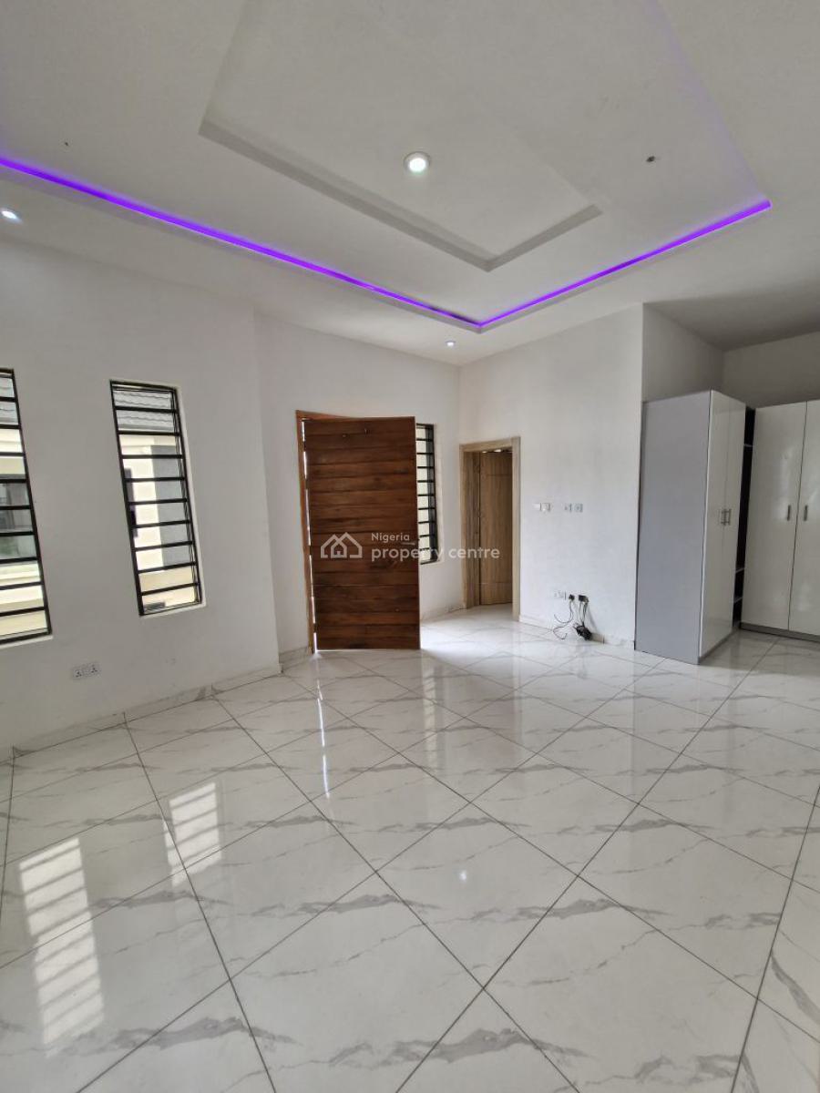 Serviced 4-bedroom Semi-detached Duplex with Bq, Gra, Ikota, Lekki, Lagos, Semi-detached Duplex for Rent