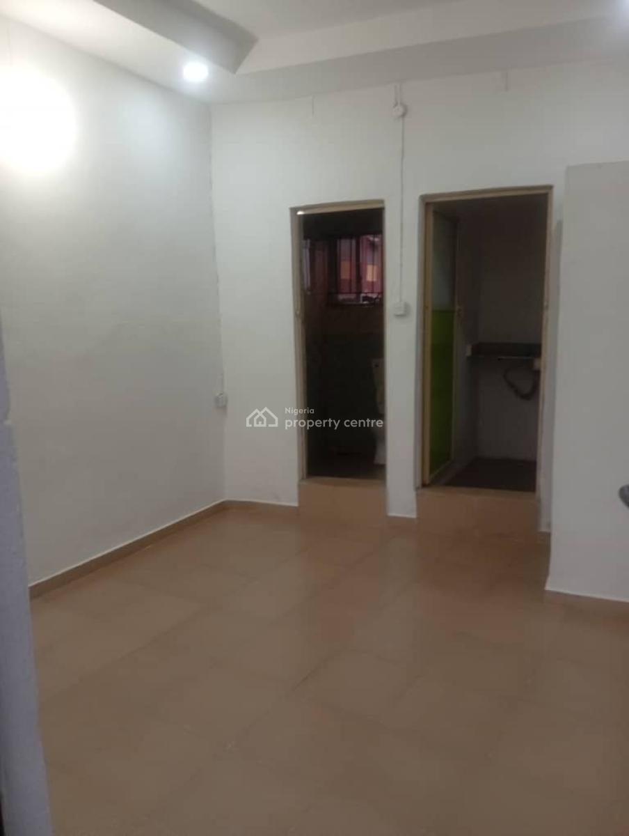 Room Self Contain, Ori-oke, Ogudu, Lagos, Self Contain (single Rooms) for Rent