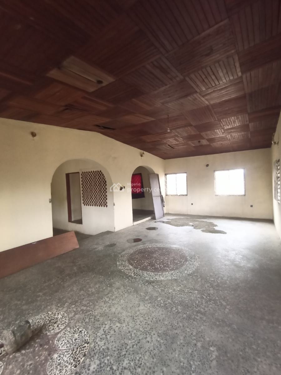 Spacious and Decent 6 Bedroom Fully Detached Duplex, Arida Ikotun, Ikotun, Lagos, Detached Duplex for Sale